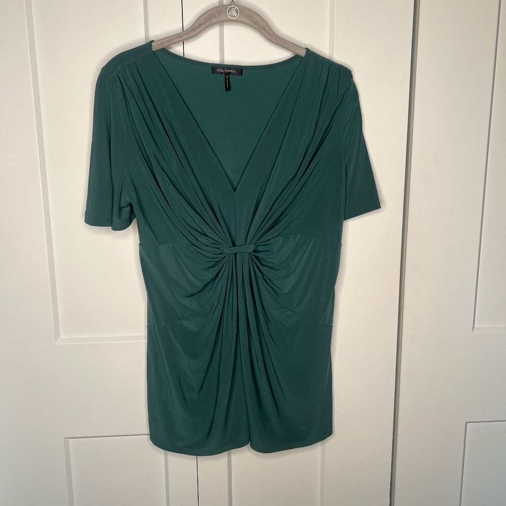 Daisy Fuentes Ruched Short Sleeve Blouse Top Women's Size Medium